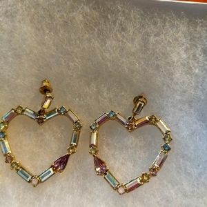 Pretty heart shaped earrings with crystals